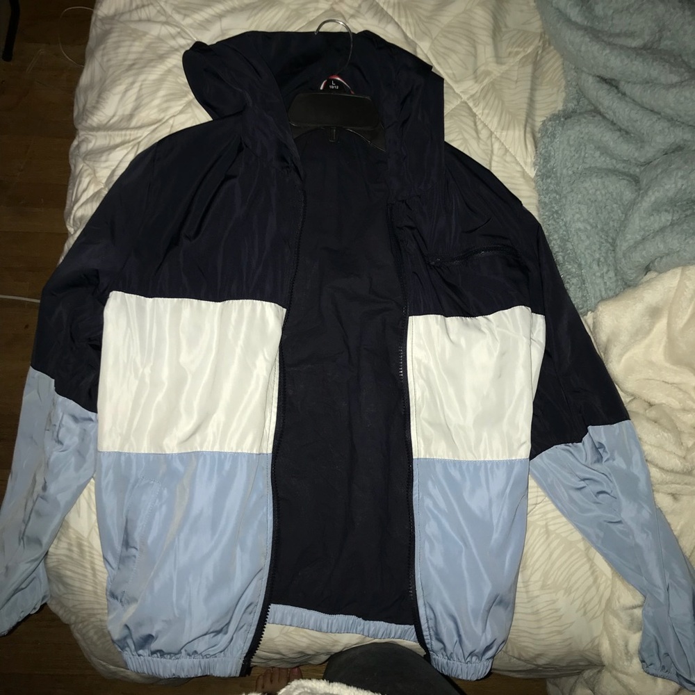 BRANDY MELVILLE KRISSY JACKET!